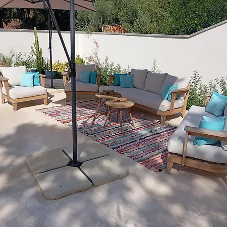 Lejlighed Avec Piscine Nîmes